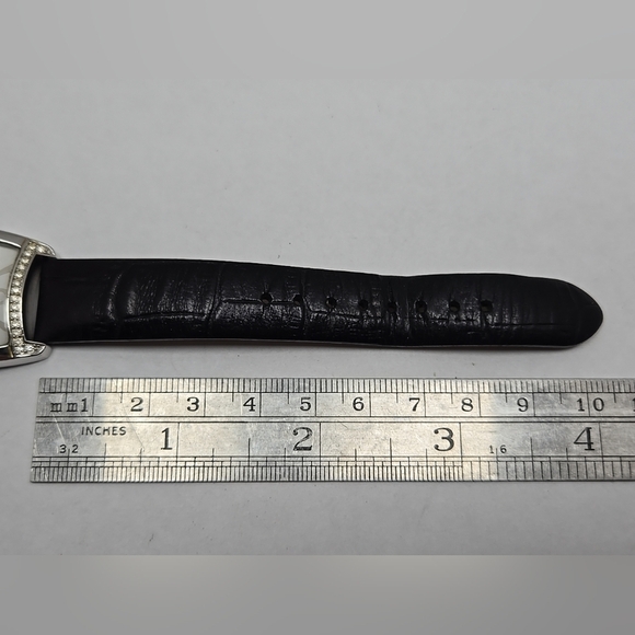 Caravelle by Bulova Womens Watch Diamond Bezel Leather Strap New Battery - Picture 7 of 11